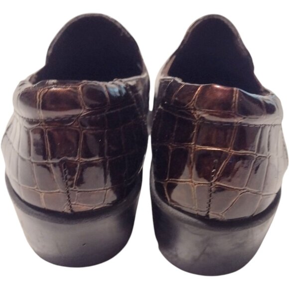 Clarks Collection Womens Brown Croc Pattern Slip-On Loafers Size 8M Alligator - Picture 6 of 9